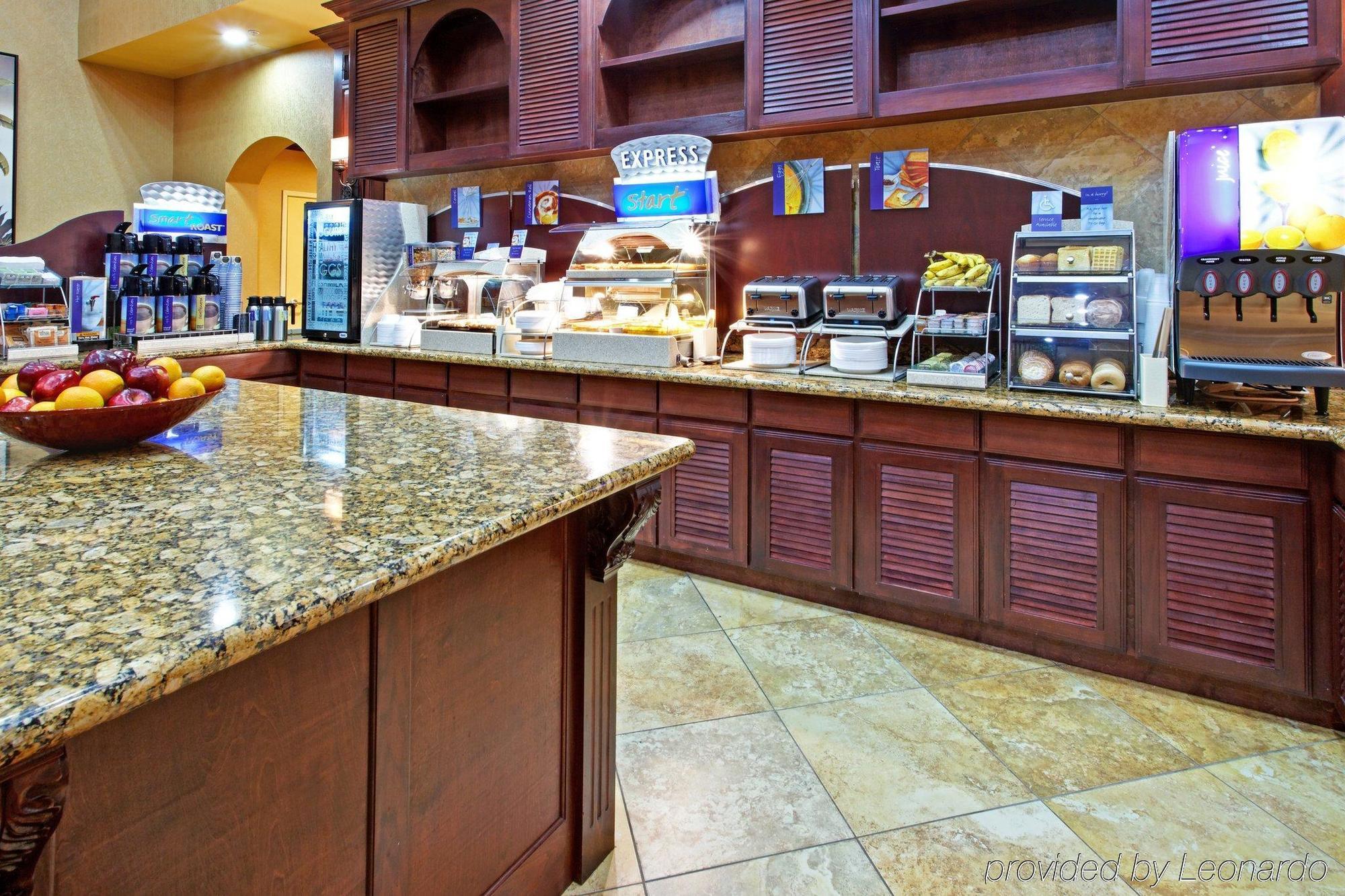 Holiday Inn Express Hotel & Suites Dfw West - Hurst By Ihg Restaurante foto