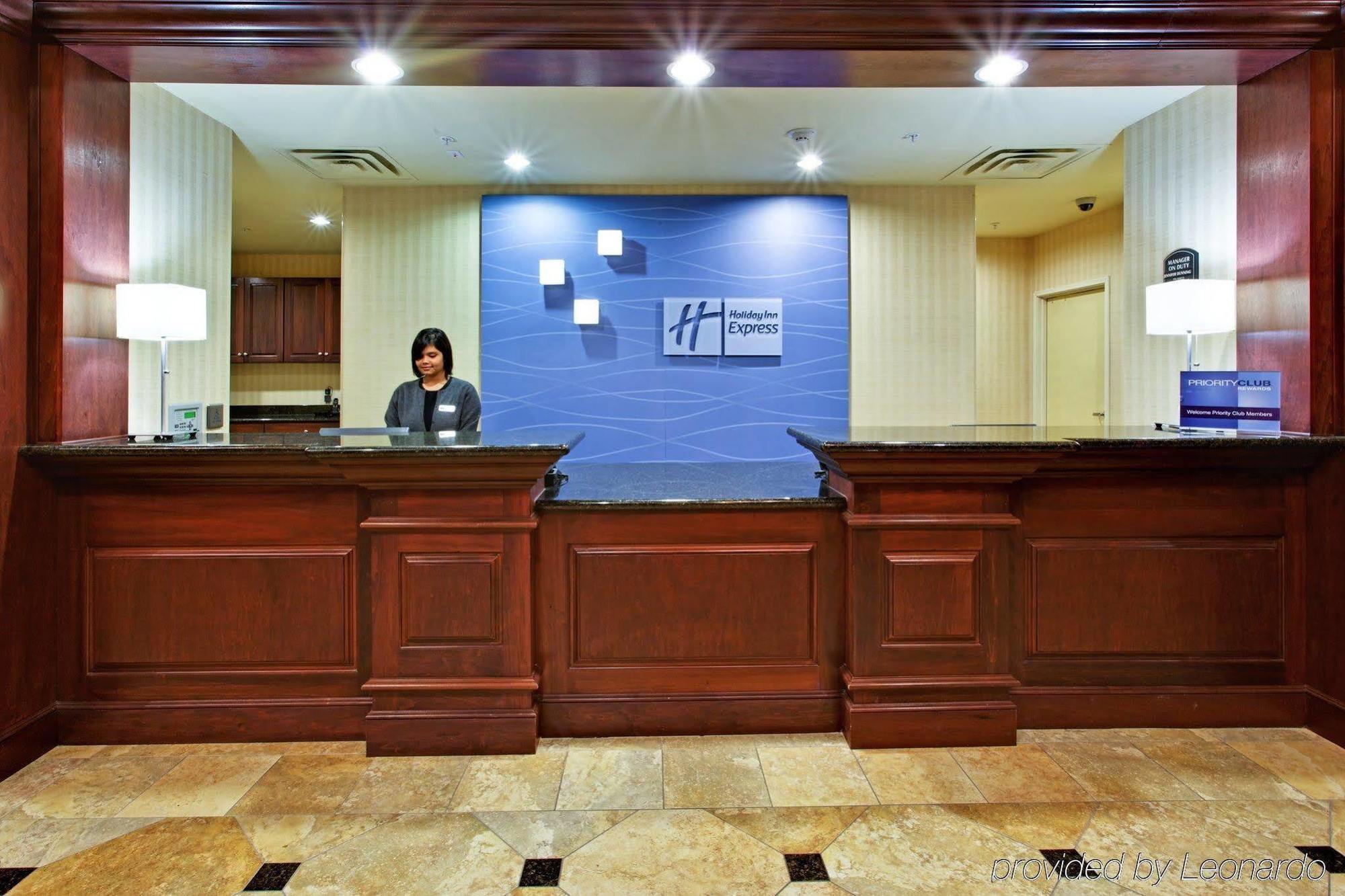 Holiday Inn Express Hotel & Suites Dfw West - Hurst By Ihg Interior foto