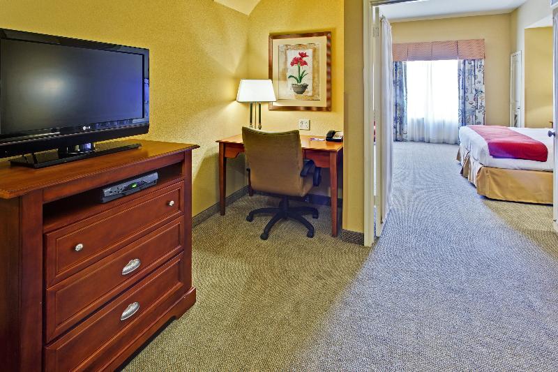 Holiday Inn Express Hotel & Suites Dfw West - Hurst By Ihg Exterior foto